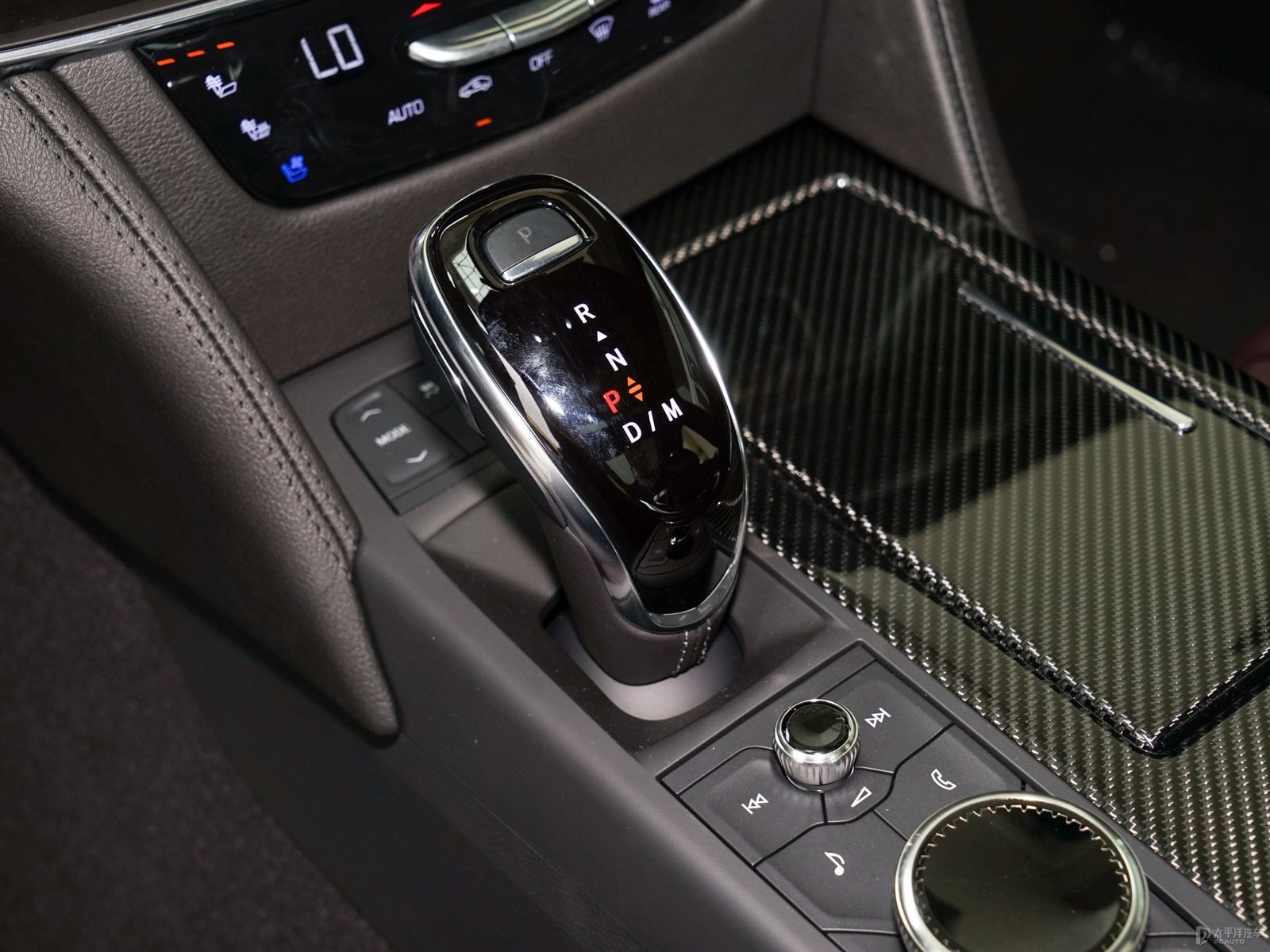 凱迪拉克CT6 2021款 28T 尊貴型外觀亮點(diǎn)解析 從設(shè)計(jì)美學(xué)到實(shí)用功能的完美融合